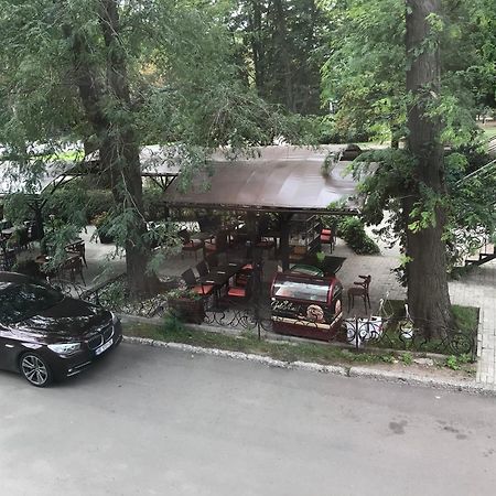 Apartment On Nauki Avenue 102 Dnipro Exterior photo