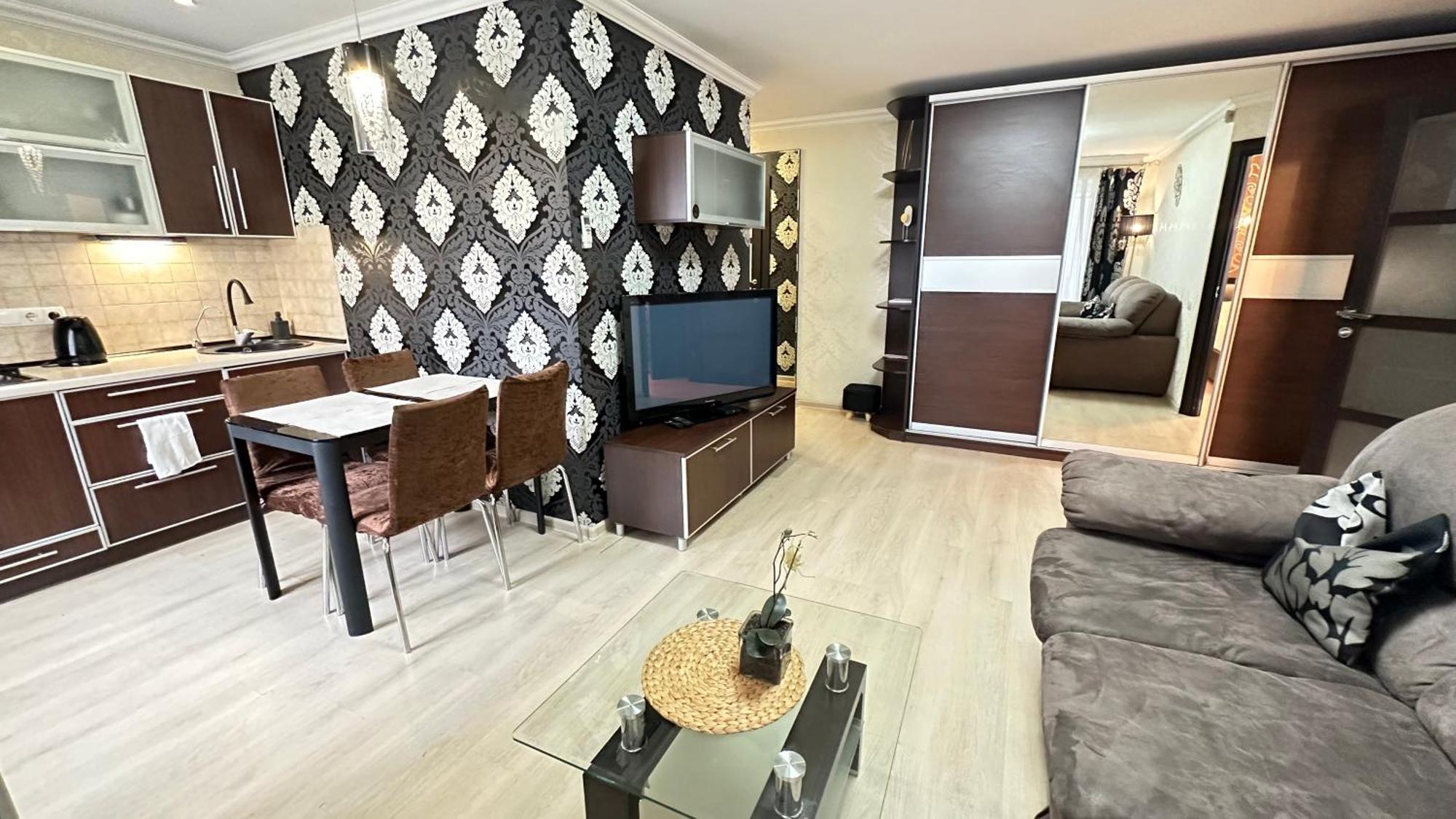 Apartment On Nauki Avenue 102 Dnipro Exterior photo