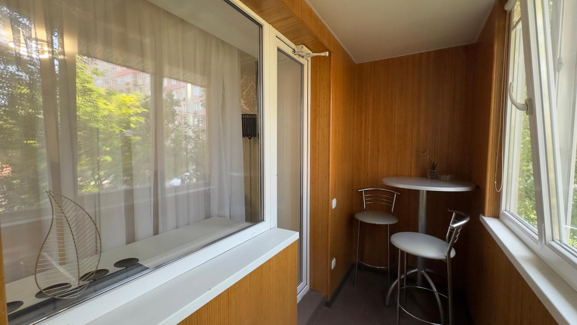 Apartment On Nauki Avenue 102 Dnipro Exterior photo
