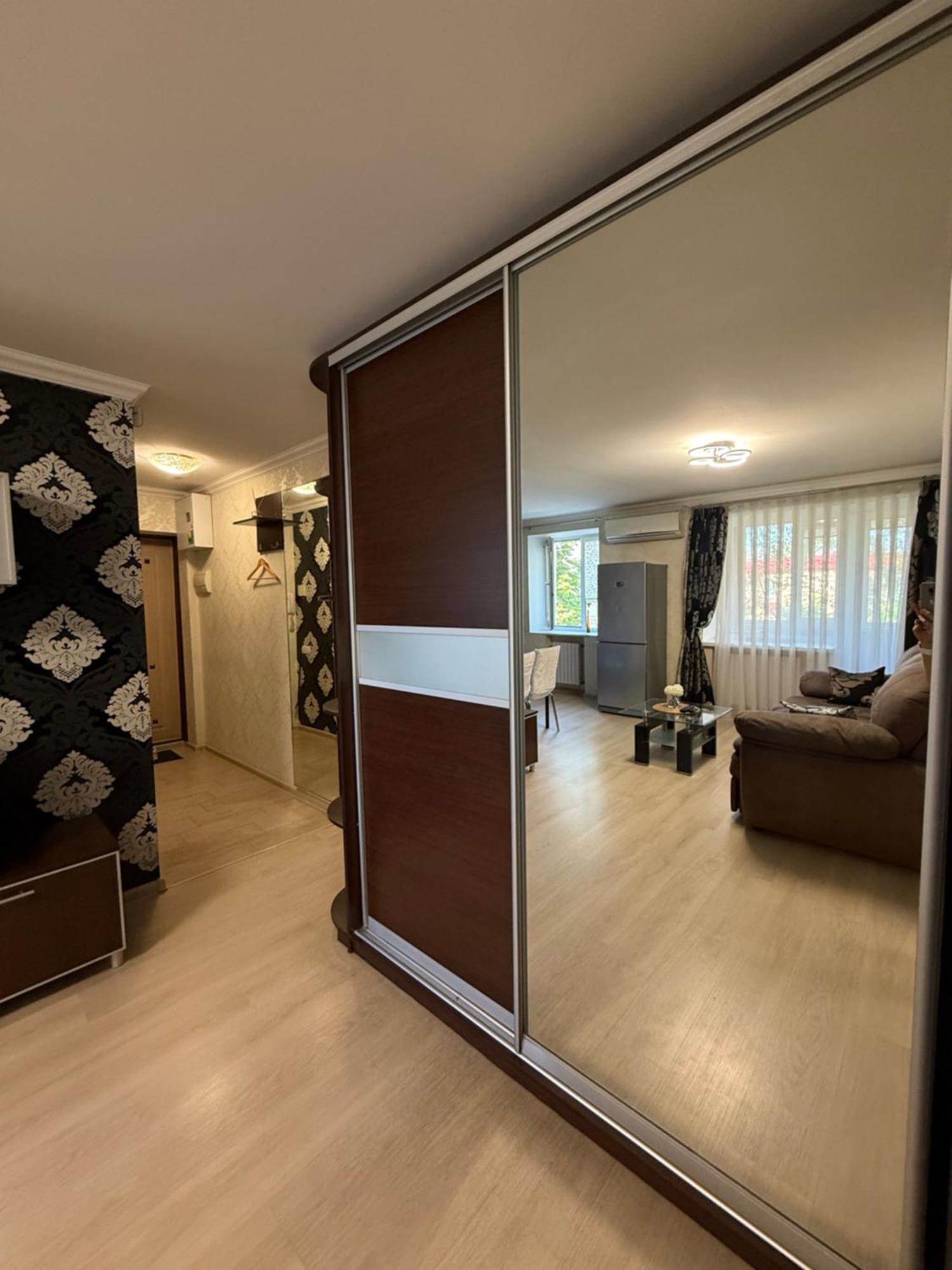 Apartment On Nauki Avenue 102 Dnipro Exterior photo